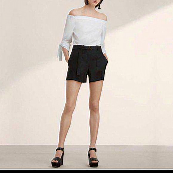 Aritzia Pants - Aritzia Babaton Tyrone Relaxed Linen Blend Short‎ XS